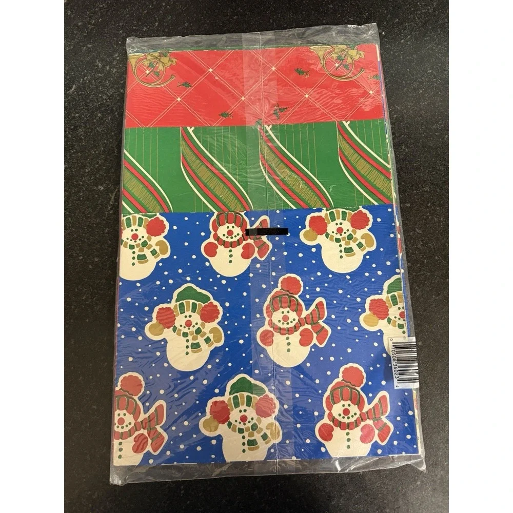 Vintage Cottagecore Christmas Wrapping‎ Paper & Gift Tags Lot NOS Cleo USA